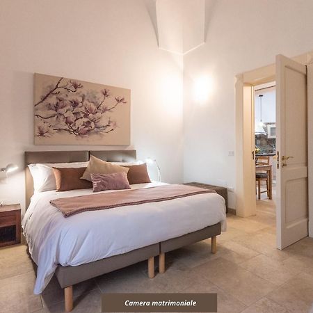 Rubichi 6 - Old Town Apartment Sit Lecce Buitenkant foto